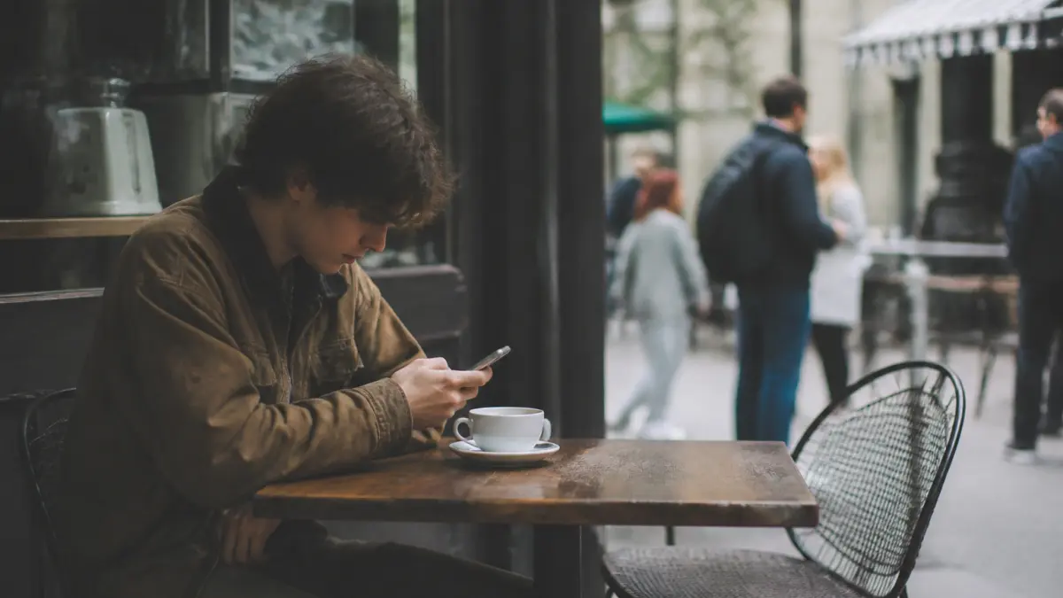 Cette activité banale pourrait révéler une intelligence supérieure : ce que disent les chercheurs en comportement humain