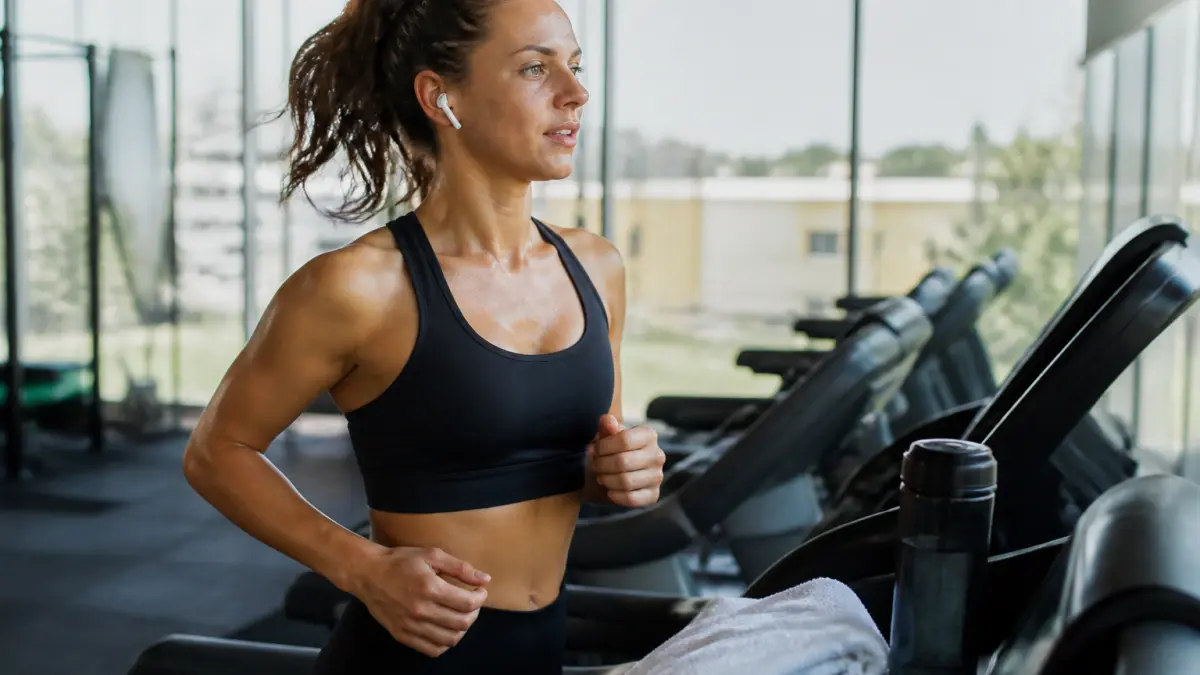 Perdre 10 kilos sur tapis de course : méthode efficace et étapes clés
